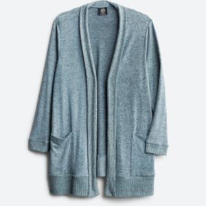 BOBEAU Jemmy Brushed Open Pocket Cardigan 2X | Light Blue